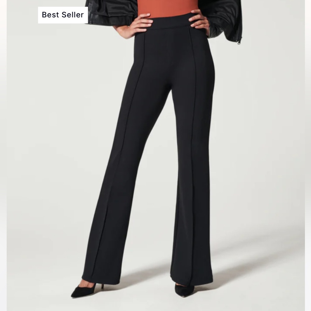 SPANX - Petite Perfect Fit Flare - Size Medium